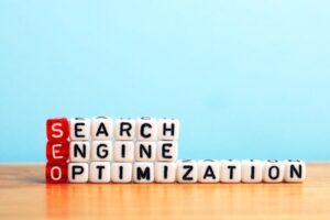 E-commerce de sucesso: Dominando as vendas com SEO estratégico
