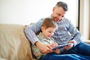 Como preparar as crianças para um uso responsável da tecnologia?